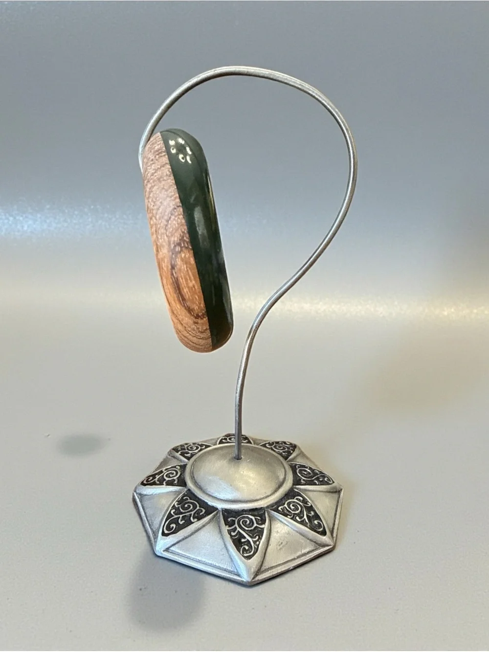 N/A gorgeous handcrafted